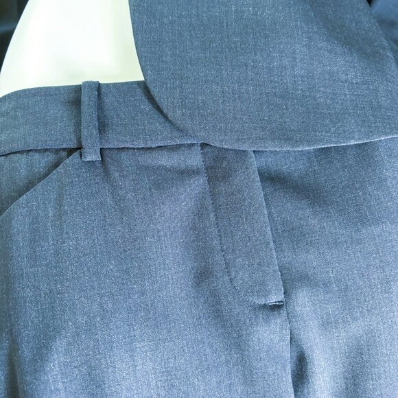 Theory Navy Blue Pantsuit size 8 (pants & jacket included) - Picture 8 of 14